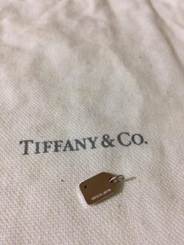 Dije Tiffany & Co Original En Oro 18k Con Ticket De Regalo 