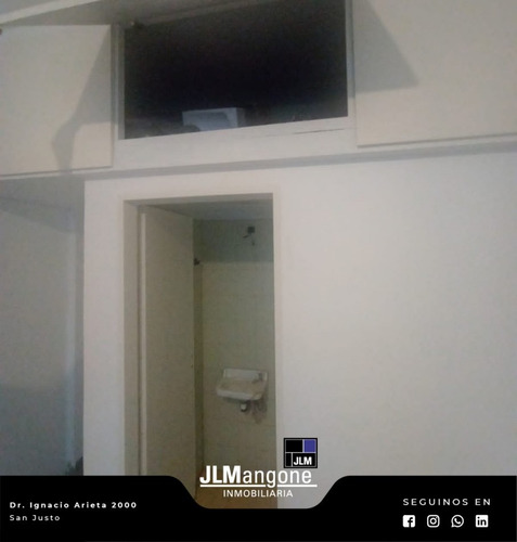 Imagen 11 de 14 de Local Comercial En Galeria (ramos Mejia)