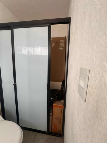 Oficinas / Bodega 175m2 3 Baños Excelente Ubicación Al Sur
