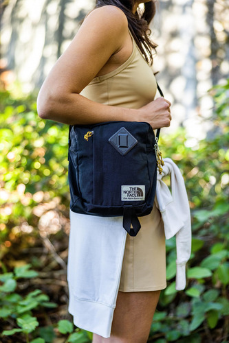 Bandolera The North Face Berkeley Tnf Negro/oro Mineral
