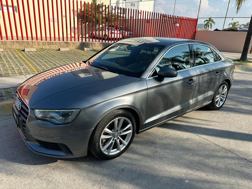 Audi A3 1.8 Sedán Ambiente At