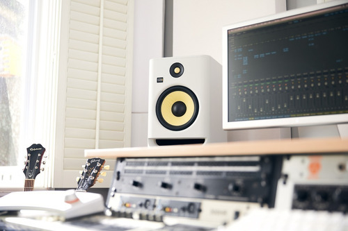 Monitores Rokit Krk 7 G4 Blancos Krk7 Rokit 7g4 W Par Nuevo