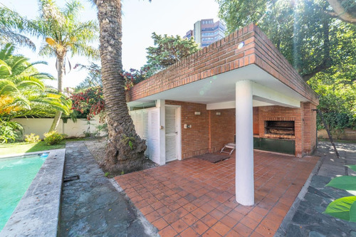 Venta/alquiler Imponente Casa En La Lucila Partido De Vicente Lopez - A Metros Del Río