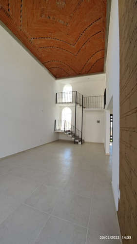 Imagen 9 de 17 de En Venta Linda Casa A Estrenarse En Fracc. Tehuicil Con Amplio Jardin Y Alberca Apta A Creditos