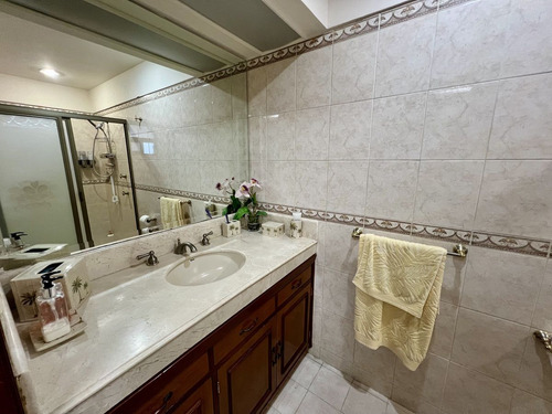 Casa En Venta En El Palomar