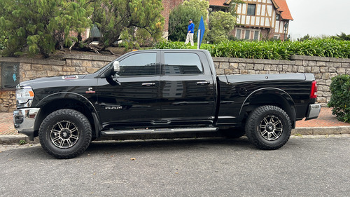 RAM 2500 6.7 Laramie I Atx 350cv 4x4