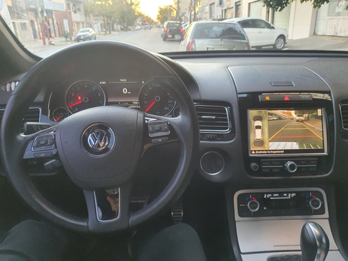 Imagen 11 de 14 de Volkswagen Touareg 4.2 V8fsi Premium