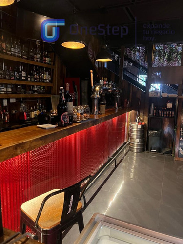 Derecho De Llaves De Un Emblemático Resto/bar. Providencia.