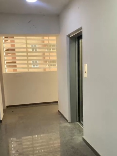 Apartamento En Res. Agua Viva Cod. India-1875