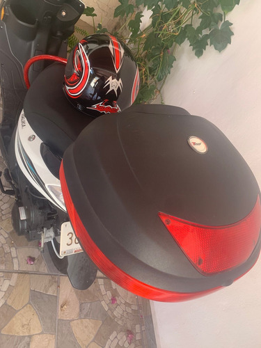 Motocicleta Automática Tipo Scoote