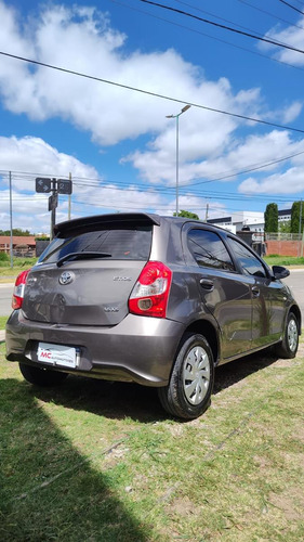 Toyota Etios 1.5 Sedan Xs