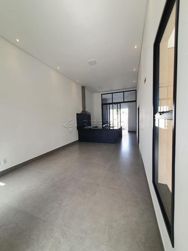 Imagem 8 de 10 de Casas - Ref: V6861