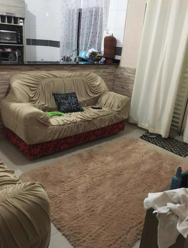 Casa Térrea Com 3 Cômodos Grandes 62,5m2 Fundos + Móveis