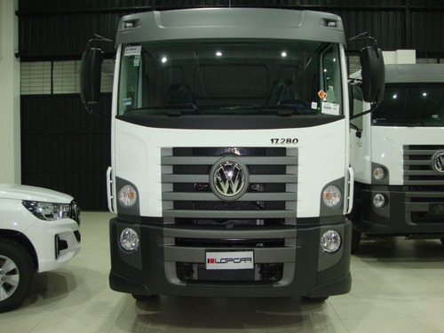 Imagen 2 de 14 de Volkswagen Constellatión 17.280/43 Trendline Chasis