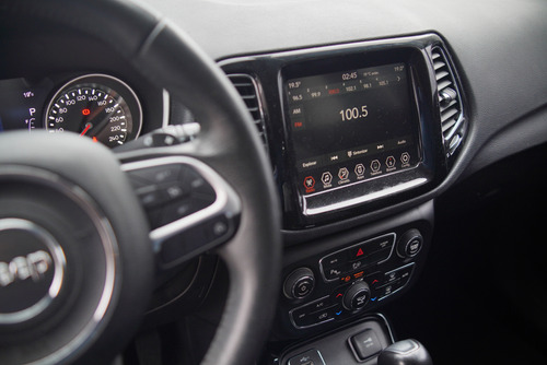 Jeep Compass 2.0 16V FLEX LONGITUDE AUTOMÁTICO