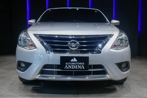 Nissan Versa Advance 1.6