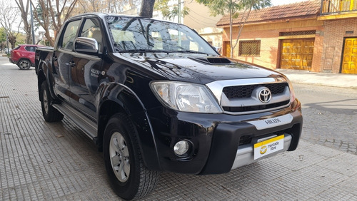 Imagen 2 de 16 de Toyota Hilux 2009 3.0 I Srv Cab Doble At 4x4 Cuero