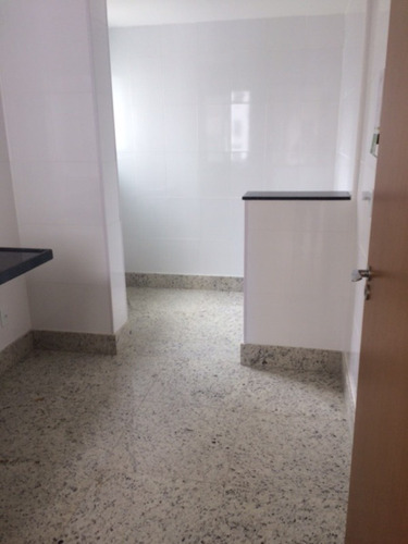 Imagem 4 de 16 de Excelente Apto No Bairro Gutierrez!!! - 3500