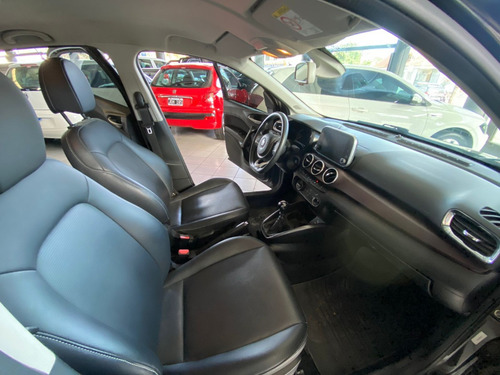 Fiat Cronos 1.8 16v Precision Pack Premium
