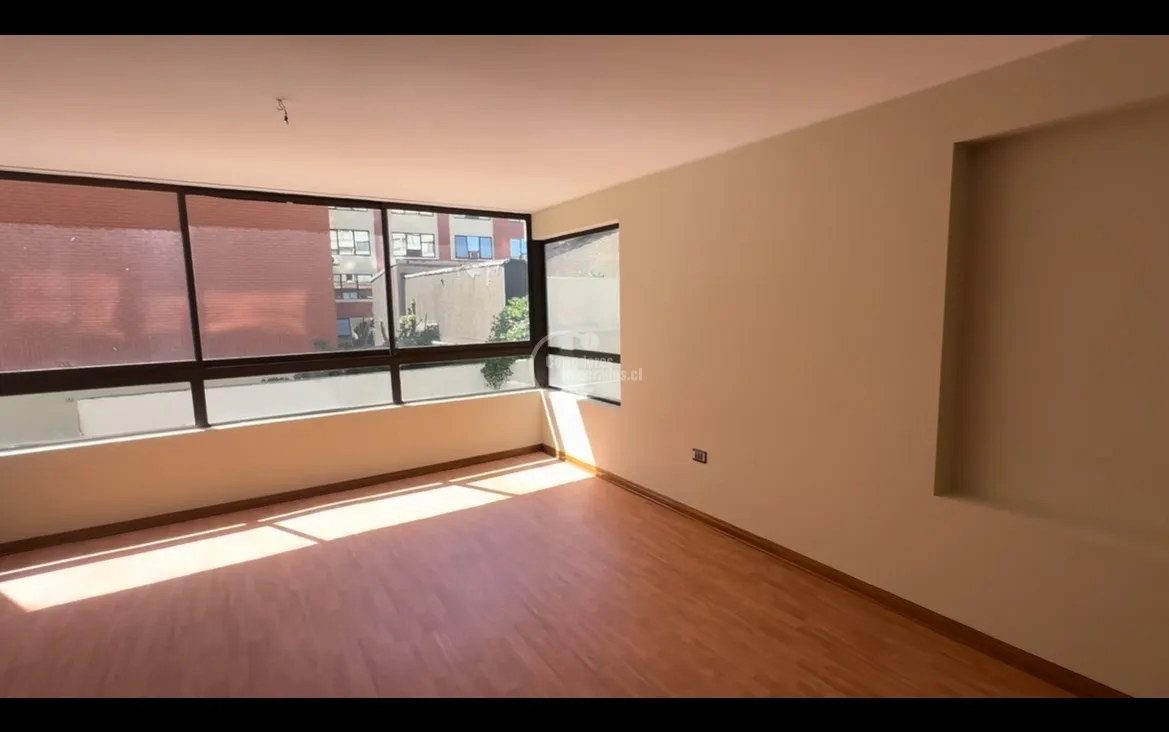 Imagen 2 de 12 de Departamento En Venta De 2 Dorm. En Viña Del Mar