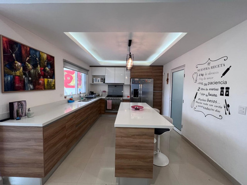 Casa En Venta En Residencial Palmaris