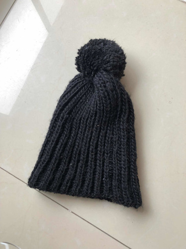 Gorro De Lana Con Pompón Negro Sombrero (3d)