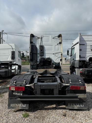 Renault 440 Dxi 4x2
