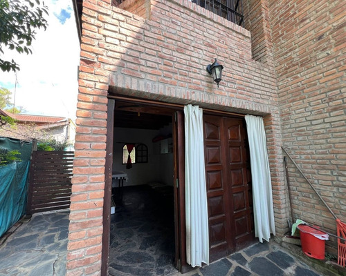 Casa Venta Benavidez C/ Pileta + Depto Lote 638 M2