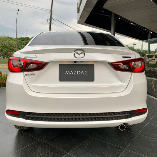 Imagen 4 de 11 de Mazda 2 Sedan Grand Touring Lx Blanco