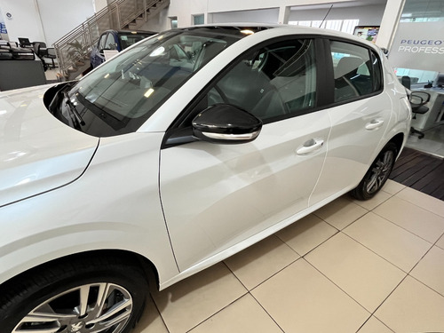 Imagen 8 de 25 de Peugeot 208 Feline Tiptronic 1,6 Am23 -mk