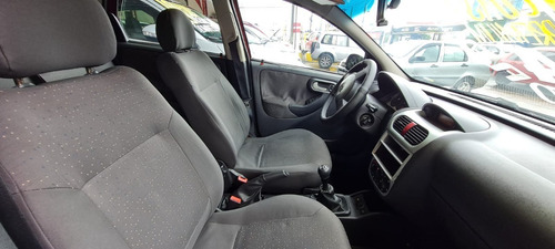 Imagem 7 de 10 de Chevrolet Corsa Sedan Premium 1.4 (flex)