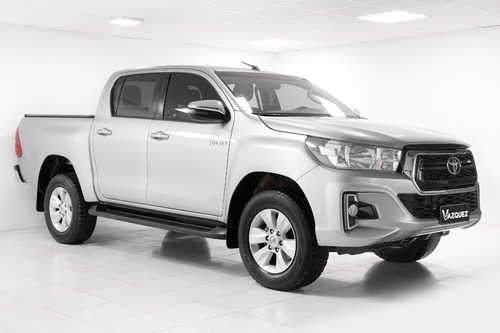 Imagen 2 de 15 de Toyota Hilux 2.4 Dc 4x2 Tdi Sr 2020