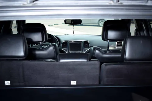 Jeep Grand Cherokee 6 Cilindros Piel, Mod. 2017, Color Gris
