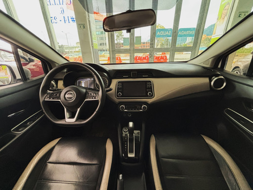 Nissan Versa 1.6 Exclusive