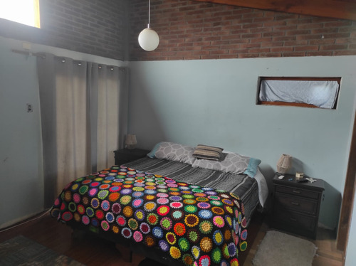 Casa Familiar Con Piscina, Quincho Y Gran Terreno Colina