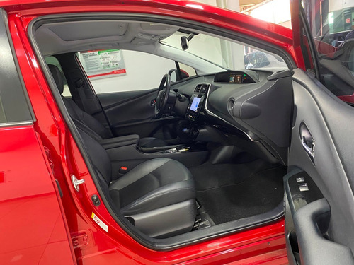 Toyota Prius 1.8 Premium Cvt