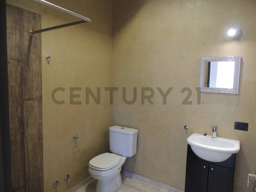 Casa En Venta En Los Talas, Berisso - 3 Dormitorios Y 2 Baños