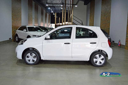 Nissan March 1.0 S 12v Flex 4p Manual