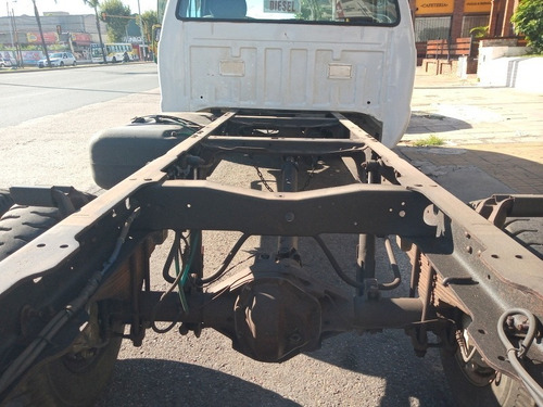 Ford F4000 2010 Chasis