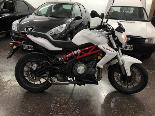 Benelli Tnt 300