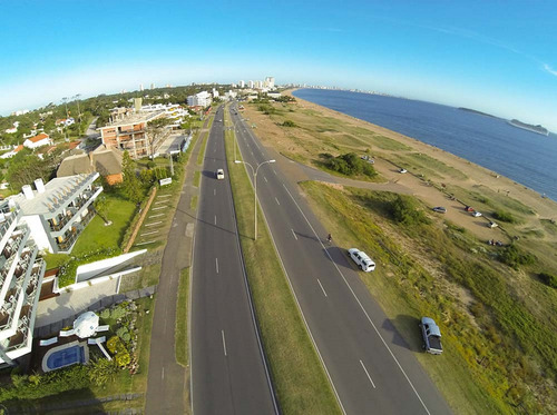 Imagen 11 de 14 de Alquiler 2 Dormitorios 2 Baños Super Amplio - Punta Del Este