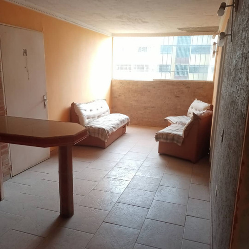Resd. Las Aves, En Cúa: Te Espera Tu Nuevo Hogar ¡amplio Apartamento, Piso Pb!