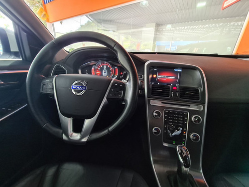 Volvo Xc60 2.0 T5 Dynamic Fwd Turbo Gasolina 4p Automáti...