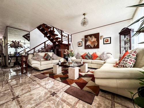 Casa En Venta, En Privada En Jardín Balbuena