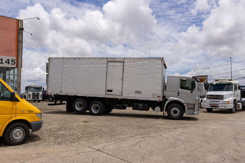 Baú De Alumínio 2022 (8,2m) P/ Truck Ou Bitruck!