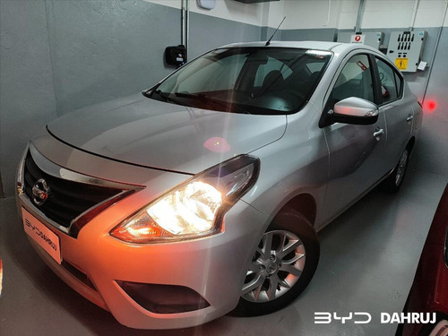 Nissan Versa 1.6 16V FLEXSTART SV 4P XTRONIC