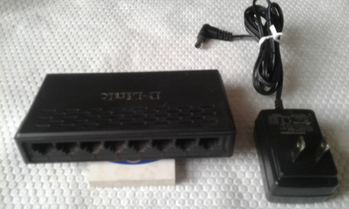 Switch Dlink Modelo Des-1008a