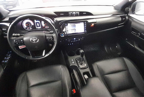 Toyota Hilux 2.8 Cd Srx 177cv 4x4 At