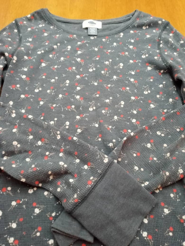 Imagen 2 de 2 de Sweaters Estampados Juvenil Usado En Buen Estado Talla 14