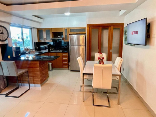 Apartamento En Venta  Amueblado En Bella Vista